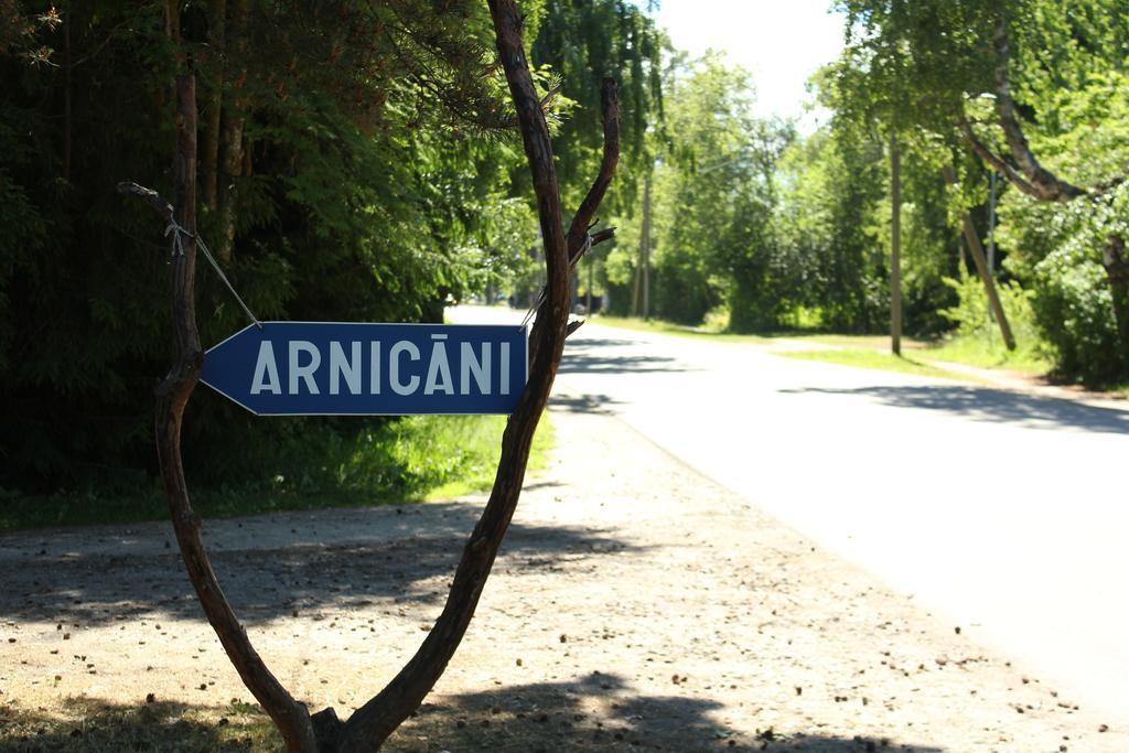 Viesu Maja Arnicani Рагациемс Экстерьер фото